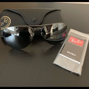 Black RayBan Aviator sunglasses.